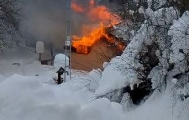 1125 Rakımlı Köyde Ev Yangını