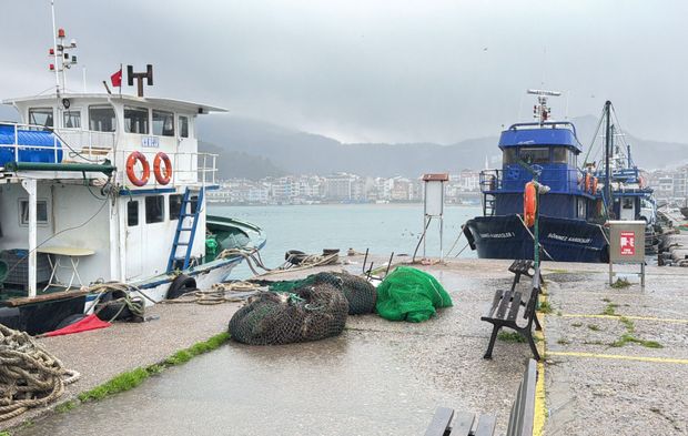 Amasra'da Fırtına: Tekneler Limana Sığındı
