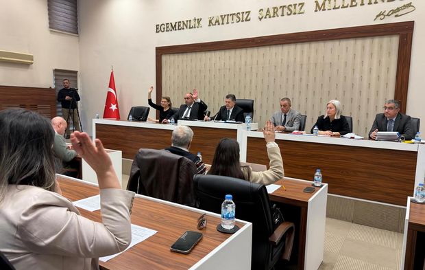 Zabıta ve İtfaiyeye Fazla Mesai, Meclis Üyelerine Huzur Hakkı