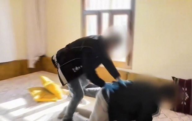 Bartınlı Vatandaşları Dolandıran Şebekeye Suçüstü Operasyon