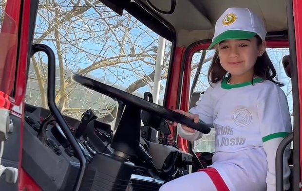 Fidan etkinliğinde en büyük ilgiyi arazöz gördü