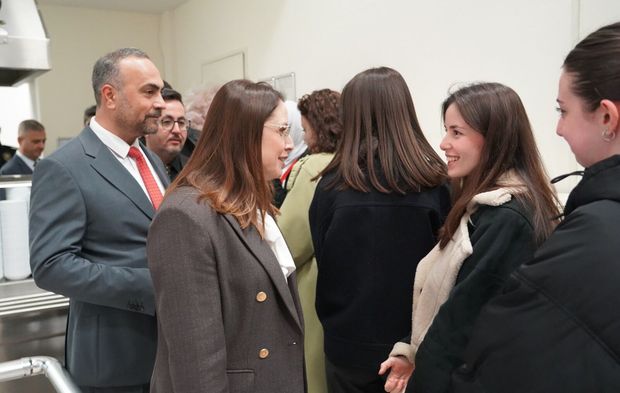 Bartın Protokolü Üniversiteli Öğrencilerle İftar Sofrasında