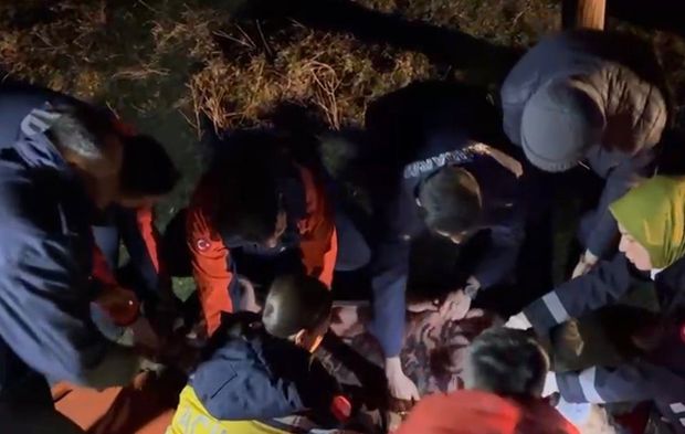 Bartın'da kayıp kadın, donmak üzereyken bulundu