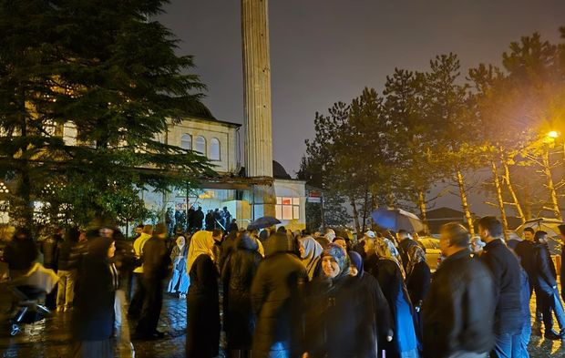 Şevval umrecileri, dualar eşliğinde uğurlandı