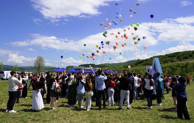 Bartın'da Lösemiyi Yenen Çocuk Adına Balonlar Uçuruldu