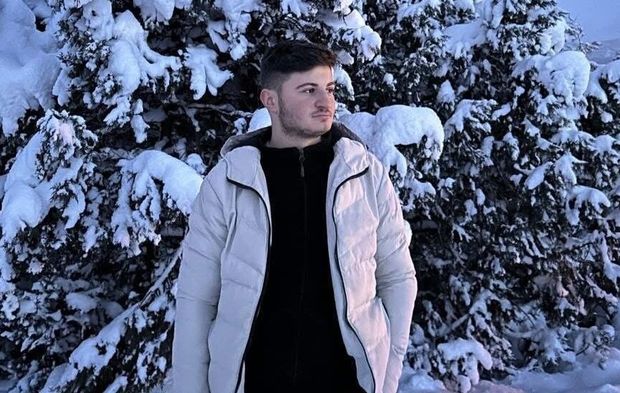 Toprak altında kalan genç işçinin cansız bedenine ulaşıldı