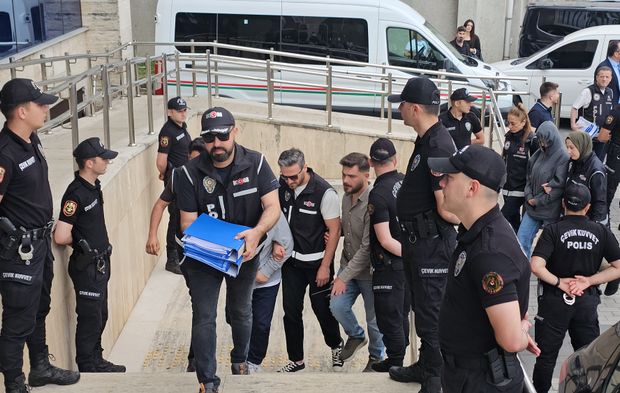 Rüşvet Şüphelisi Doktorun Kürtaj Tarifesi Ortaya Çıktı