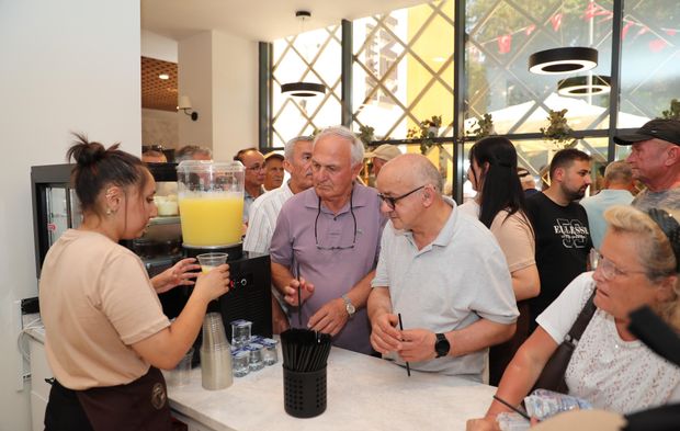 Kent Kafe Açıldı; Uygun Fiyat, Kaliteli Hizmet