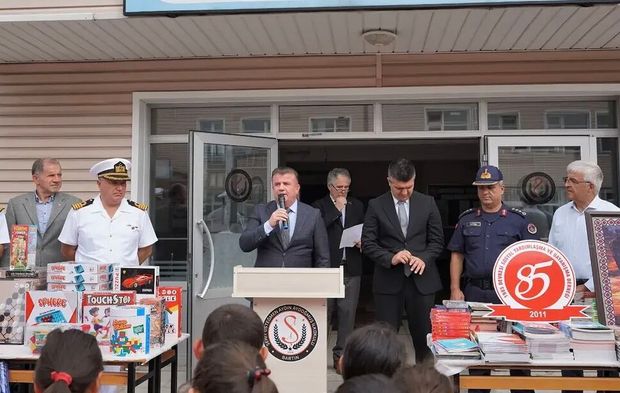 Şehit Üsteğmenin silah arkadaşlarından anlamlı destek