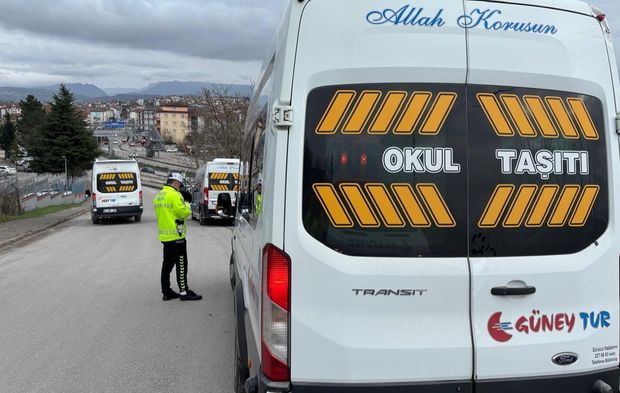 Bartın’da okul servislerine sıkı denetim