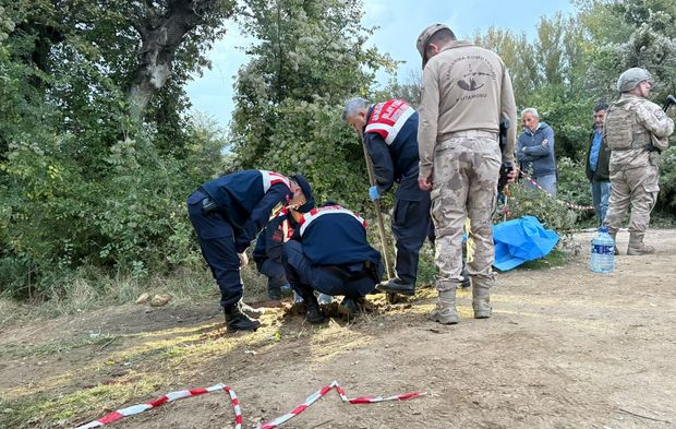 Komşuda Silahlı Kavga; Aynı Aileden 4 Kişi Hayatını Kaybetti