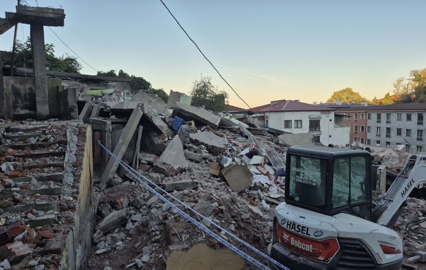 Çöken 2 Katlı Binada Ölen Yaşlı Kadın Bartın'da Defnedilecek