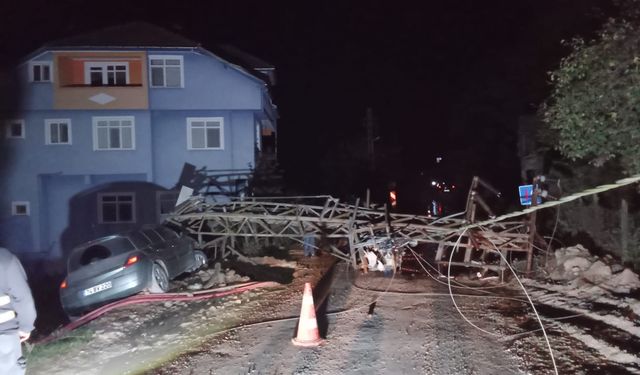 Alkollü Sürücü Köyü Elektriksiz Bıraktı