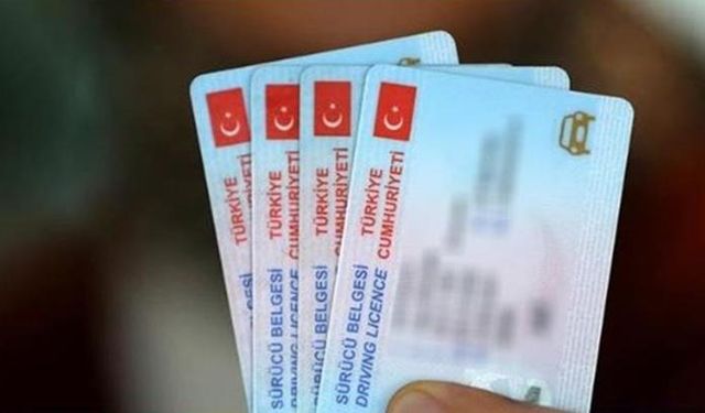 Bakan Yerlikaya duyurdu: Eski tip ehliyetleri...