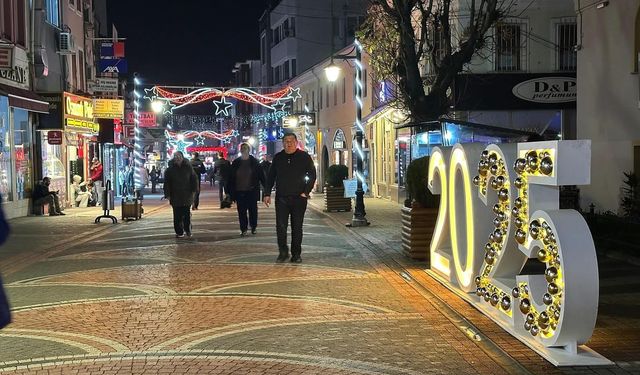 Bartın Caddelerinde Yeni Yıl Hazırlıkları