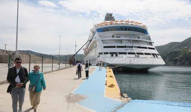 Rusya'dan gelen turist sayısı 100 Bin'e Yaklaştı
