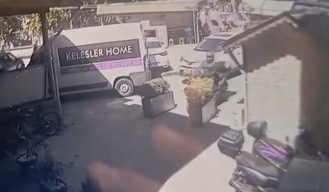 Gaz pedalı takılan motosiklet duvara tosladı
