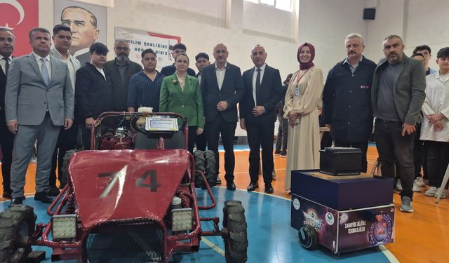 5 Liselinin Ürettiği Elektrikli Gokarta Yoğun İlgi