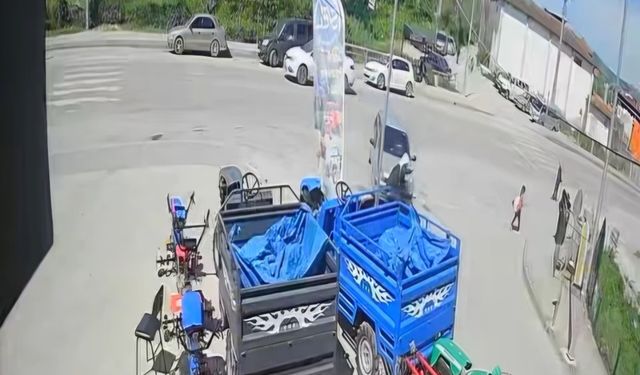 Ters yöne giren alkollü sürücü, çocuğa çarptı