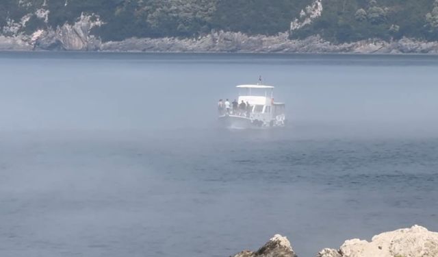 Amasra'da etkili olan sis kartpostallık görüntüler oluşturdu