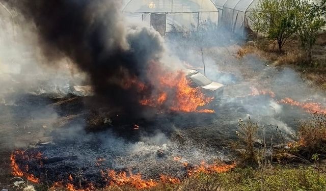 Şarampole uçan otomobil alev topuna döndü
