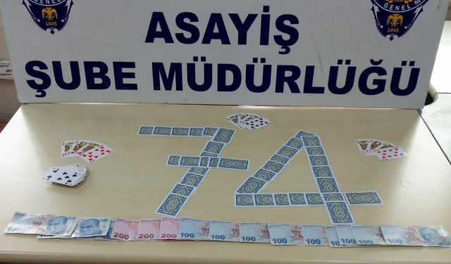 Kemerköprü'de Kumar Baskını