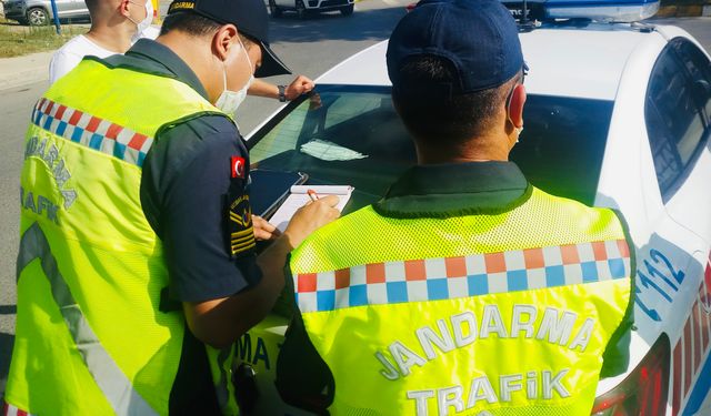 Jandarmadan Örnek Davranış: Cezayı Kendisi Ödedi