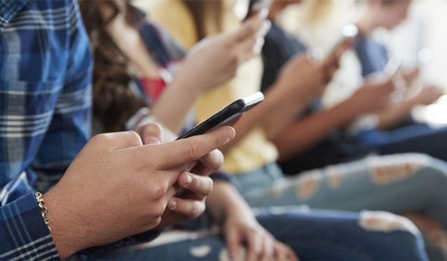 Üniversiteliye ÖTV’siz Telefonda Kapsam Genişliyor