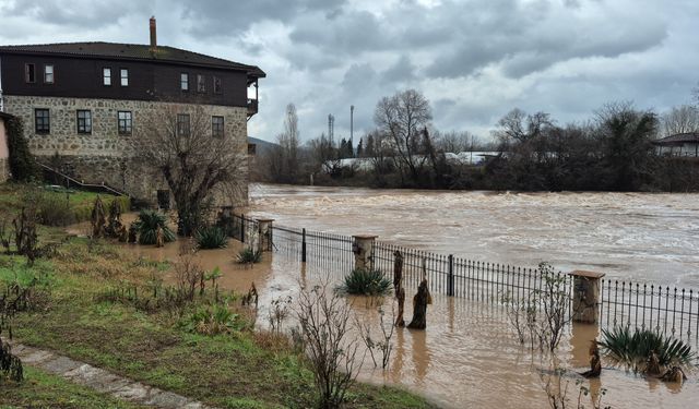 Bartın Irmağı taştı