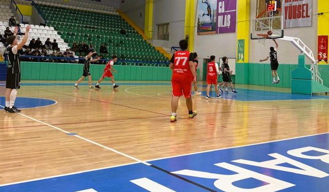 Parkede Şampiyonluk Gecesi