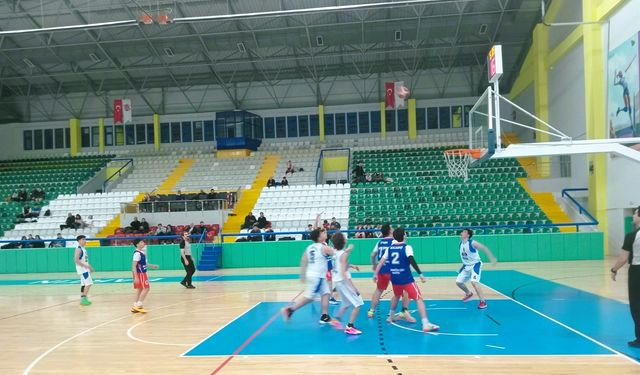 Bartın’da Basketbol Heyecanı Sürüyor