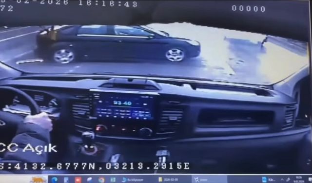 Polis Memurunun Hayatını Kaybettiği Feci Kaza Kamerada