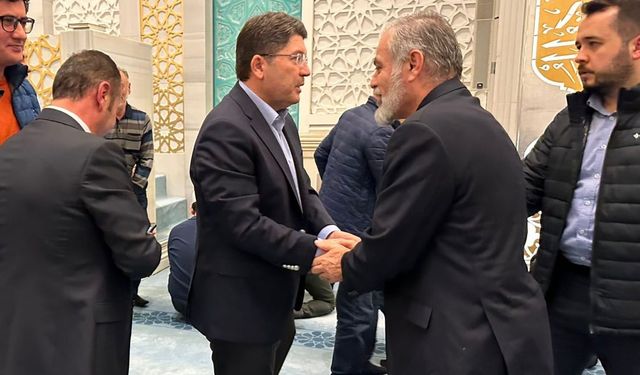 Yılmaz Tunç’tan İlk Teravihte Birlik ve Kardeşlik Mesajı