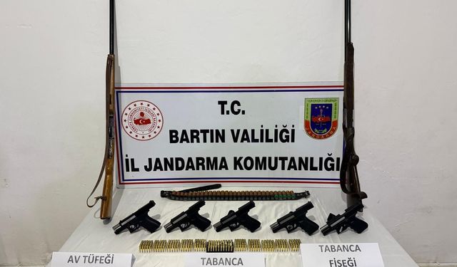 Gece Yarısı Operasyonu: Ruhsatsız Silahlar Ele Geçirildi