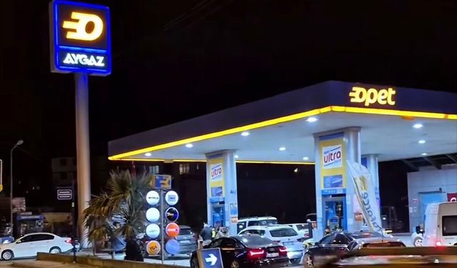 Depolar Doldu, Zam İptal Edildi