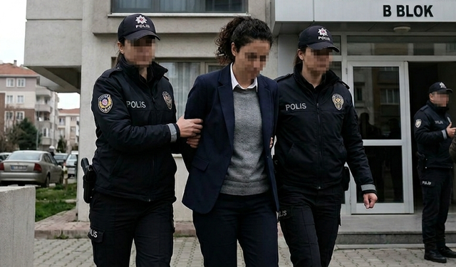 Komşuda Garip Olay: Öğrenci yarı çıplak binadan atladı