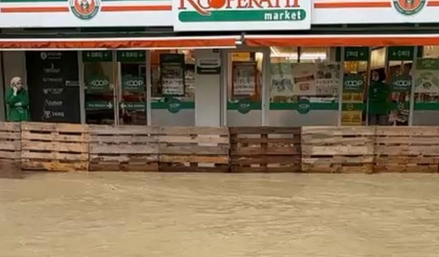 Kozcağız’da Kritik Gece; Yağmur Etkili Oluyor