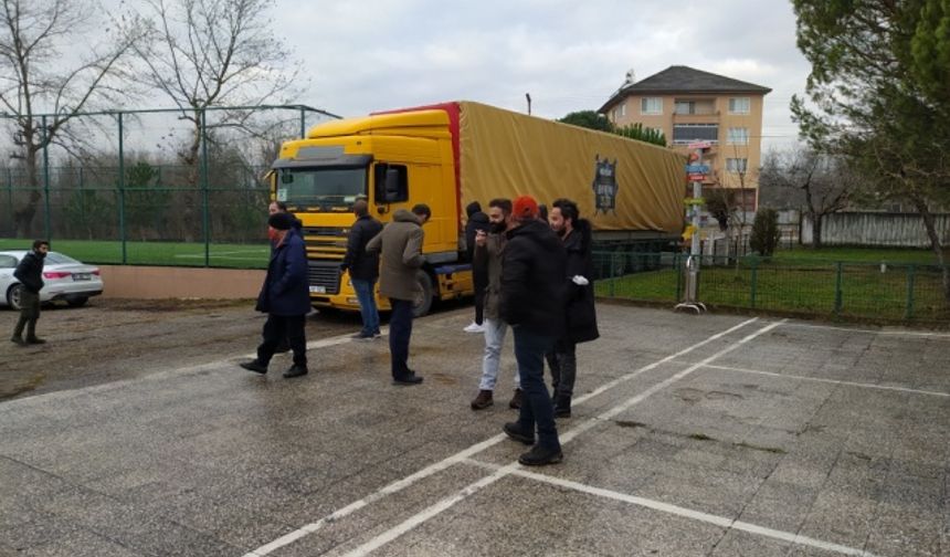 TRT Belgesel, Türkiye&#039;nin dört bir yanında imkânsızlıklar içinde kurulan hayallerin, büyük işlere nasıl dönüştüğünü ekranlara getirmeye devam ediyor. İlham veren hayaller, Büyük Düşler Büyük İşler ile muhteşem projelere dönüşüyor! 24-12-2020