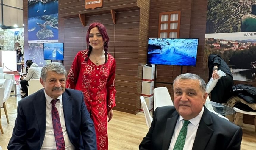 Bartın Milletvekili Adayı Cemal AKIN ve Bartın Belediye Başkanı Hüseyin Fahri FIRINCIOĞLU Emitt Fuarına katıldı.