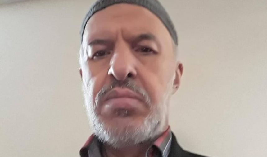 Olay, Ulus ilçesi Kızıllar köyündeki ormanlık alanda meydana geldi. 

Köyde yaşayan Ali Akıner, yanına aldığı merdivenle kestane ağacına çıktı. 

Bir anda dengesini kaybeden Akıner, düşerek ağır yaralandı. 

Çevredekilerin haber vermesi üzerine gelen sağlık ekibi Akıner’i hastaneye kaldırdı