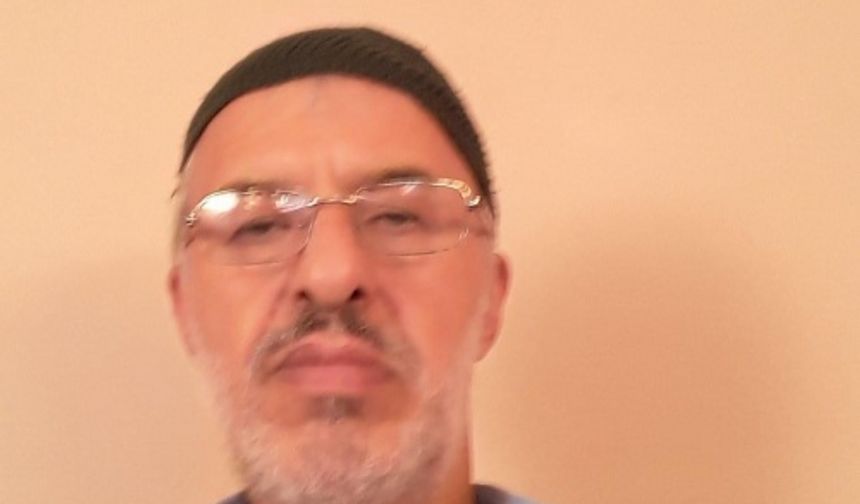 BARTIN’ın Ulus ilçesinde, dengesini kaybederek kestane ağacından düşen Ali Akıner (60) yaşamını yitirdi.