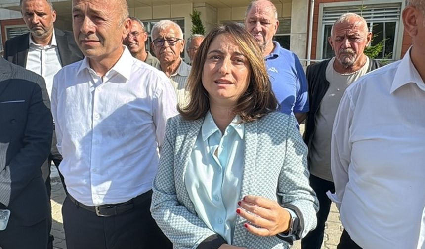 BARTIN'da Amasra İlçe Belediyesi’nin garajından mazot alınması iddiasıyla açılan ve Belediye Başkanı Recai Çakır ile belediye avukatı Berkay Dal hakkında zimmet suçundan 12 yıla kadar hapis cezası istemiyle dava açılan davada, kovuşturmanın genişletilmesine, karar verildi.