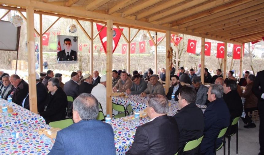Bartın&#039;da, Mardin&#039;in Dargeçit İlçesi Dibekli mevkiinde şehit düşen J.Uzm.Onb. Cem Kanbur için mevlid okutuldu.