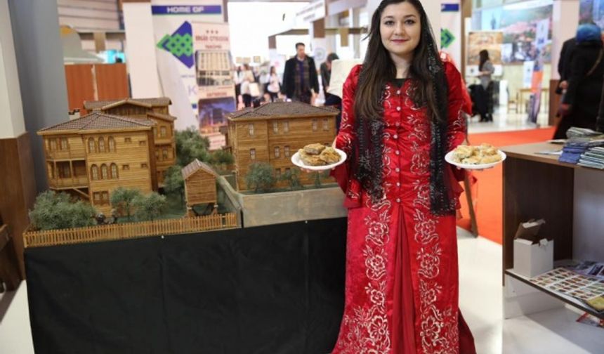 İstanbul’da bu yıl 21.’si düzenlenen Uluslar arası EMİTT Turizm fuarı açıldı.