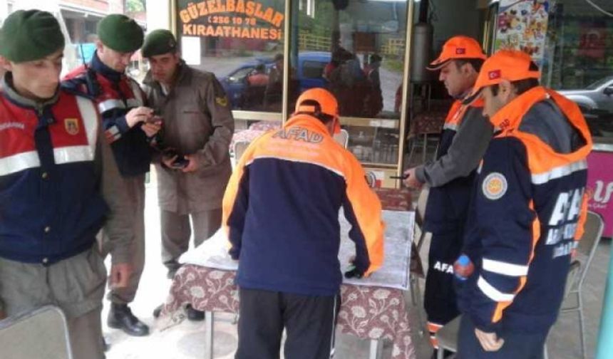 BARTIN’a bağlı Özbaşı köyünde oturan Ş.Ç, evinden çıktıktan sonra ormanda kayboldu.  Ayhan ACAR DHA