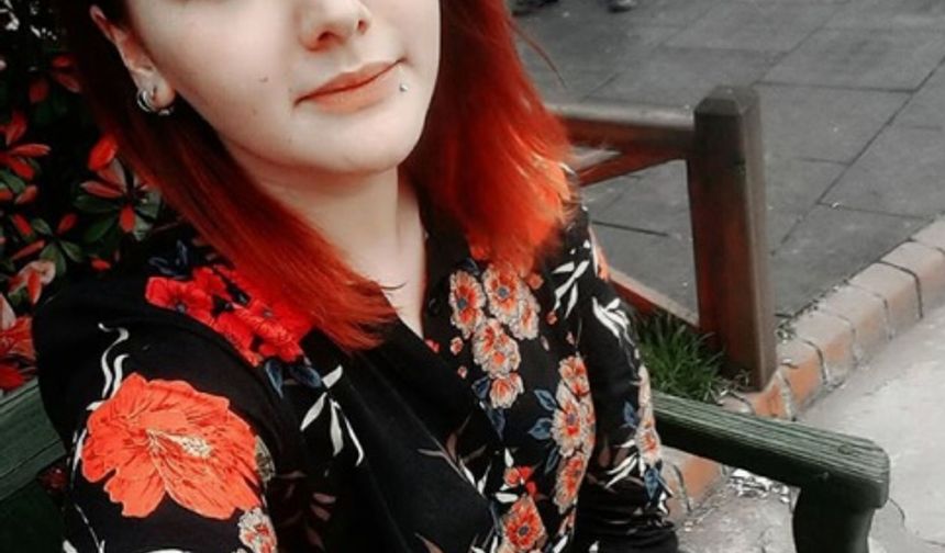 BARTIN’ın Amasra İlçesi’nde kayalıklarda gezdiği sırada dengesini kaybeden 24 yaşındaki Emine Çakmak 100 metreden aşağıya düştü. Ayhan ACAR DHA