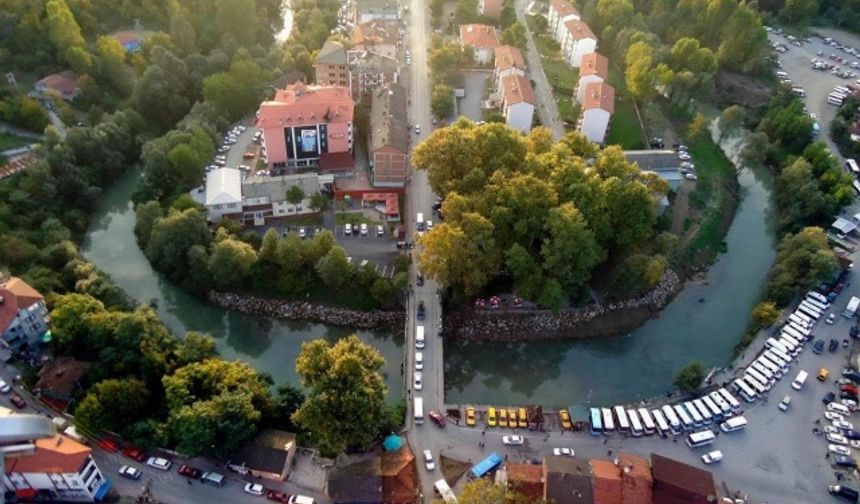 AK Parti Bartın Milletvekili Yılmaz Tunç, Ankaralılar&#039;ı 2-5 Haziran tarihleri arasında Ankara Atatürk Kültür Merkezinde düzenlenecek olan Bartın Tanıtım Günlerine davet etti.
