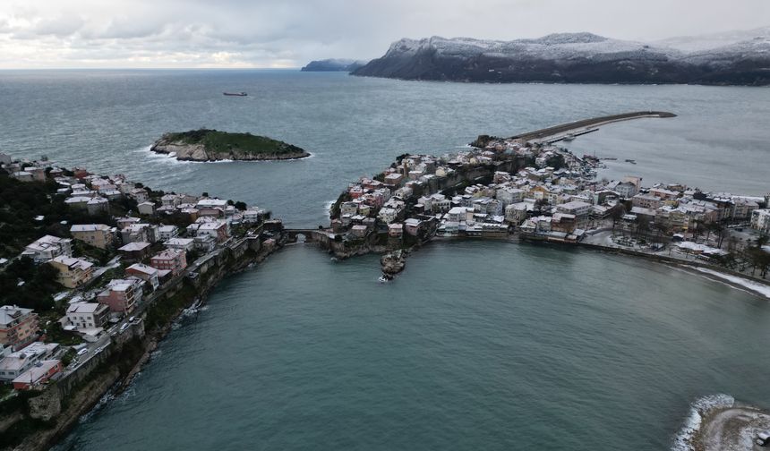 Amasra'da kar manzarası havadan görüntülendi