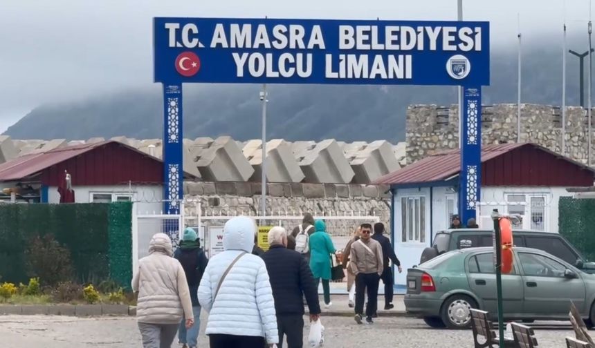 Rus turistler Amasra'ya doyamıyor