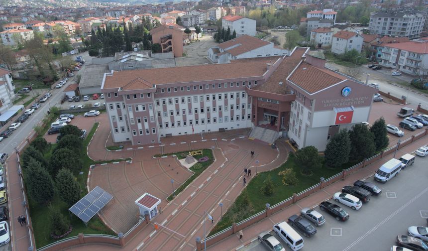 Bartın Belediyesinden 13 Kişiye İş İmkanı